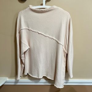 ERRANT Women's Waffle Knit Raw Hem Sweater Top Sweatshirt Medium Light Pink